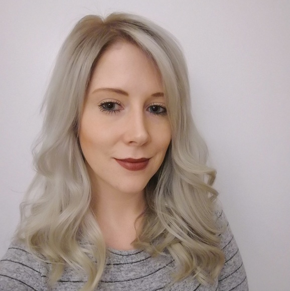 Meet your Posher, Dana - Picture 1 of 1